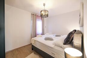 Villa Olive Garden Apartments