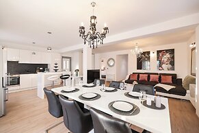 Villa Olive Garden Apartments