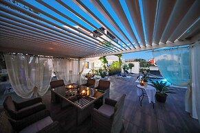 Villa Olive Garden Apartments