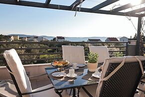 Villa Olive Garden Apartments