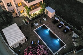 Villa Olive Garden Apartments