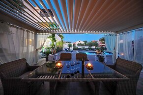 Villa Olive Garden Apartments