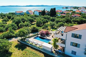 Villa Olive Garden Apartments