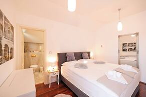 Villa Olive Garden Apartments