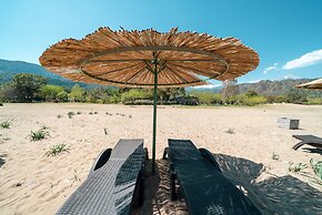 Etenna Beach Bungalows