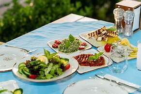 Etenna Beach Bungalows