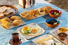 Etenna Beach Bungalows