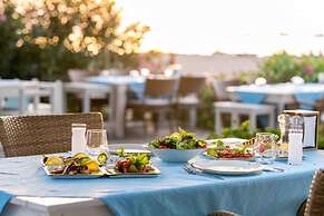 Etenna Beach Bungalows