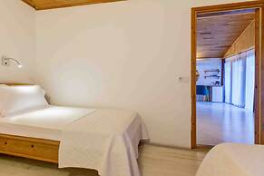 Etenna Beach Bungalows