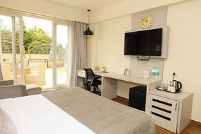 The Aananda Imperial