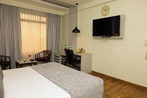 The Aananda Imperial