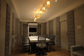 The Aananda Imperial