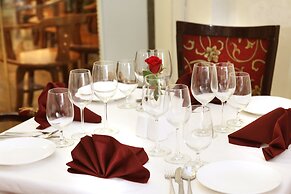 The Aananda Imperial