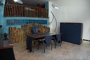 Garbatella Accommodations & Meeting Rooms