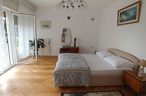 V&A Vacation Apartment