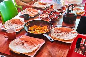 Bedouin Pink EcoHouse - Hostel