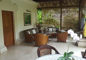 Villa Kompiang Bali