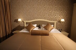Grand Hotel & Spa Tirana