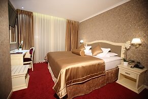 Grand Hotel & Spa Tirana