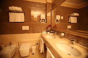 Grand Hotel & Spa Tirana