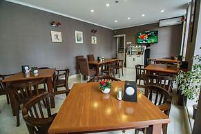 Hotel 19
