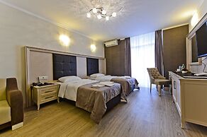 Hotel 19