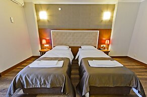Hotel 19