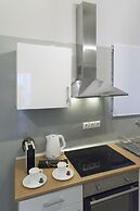 Penelope's Luxury Apartment