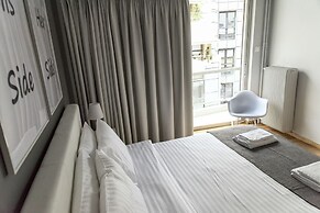 Penelope's Luxury Apartment