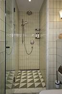 The July - Boat & Co