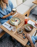 The July - Boat & Co