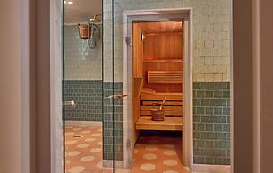 The July - Boat & Co