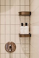 The July - Boat & Co