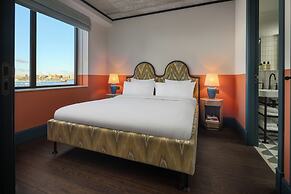 The July - Boat & Co