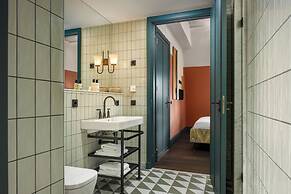 The July - Boat & Co