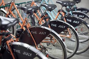 The July - Boat & Co