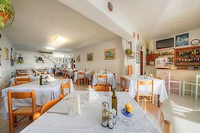 Residence Pensione Mena