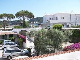 Residence Pensione Mena