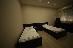 Hotel Holiday