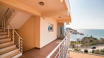 Apartments Raymond
