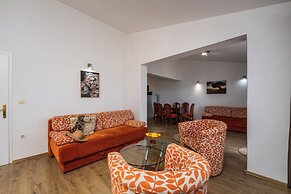 Apartments Raymond