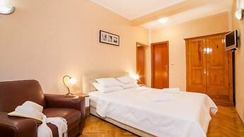 Apartments Raymond