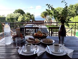 Villa Bella Loukisia