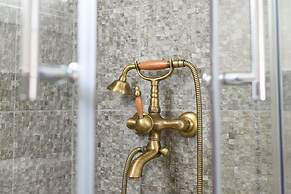 Irene Kimolos Villas