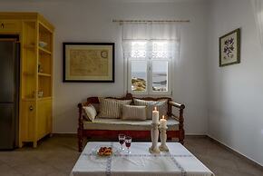 Irene Kimolos Villas