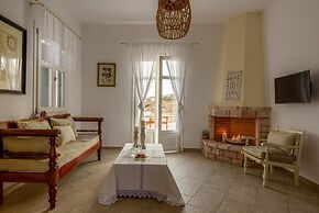 Irene Kimolos Villas