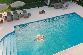 Bello Blu Luxury Villa