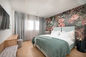 Skaline Luxury rooms Split