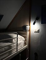 Lion University & Youth Hostel Milano