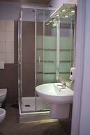 Lion University & Youth Hostel Milano